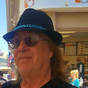 Meet your Posher, Ted